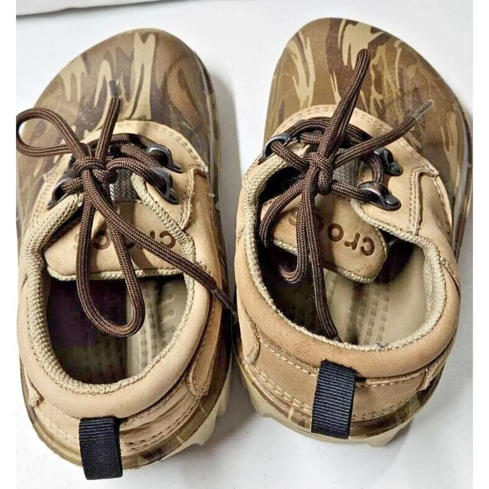 CROCS AXLE Leather rubber upper‎ big kid Sz J M1/W3 Camo boat Lace tie shoes